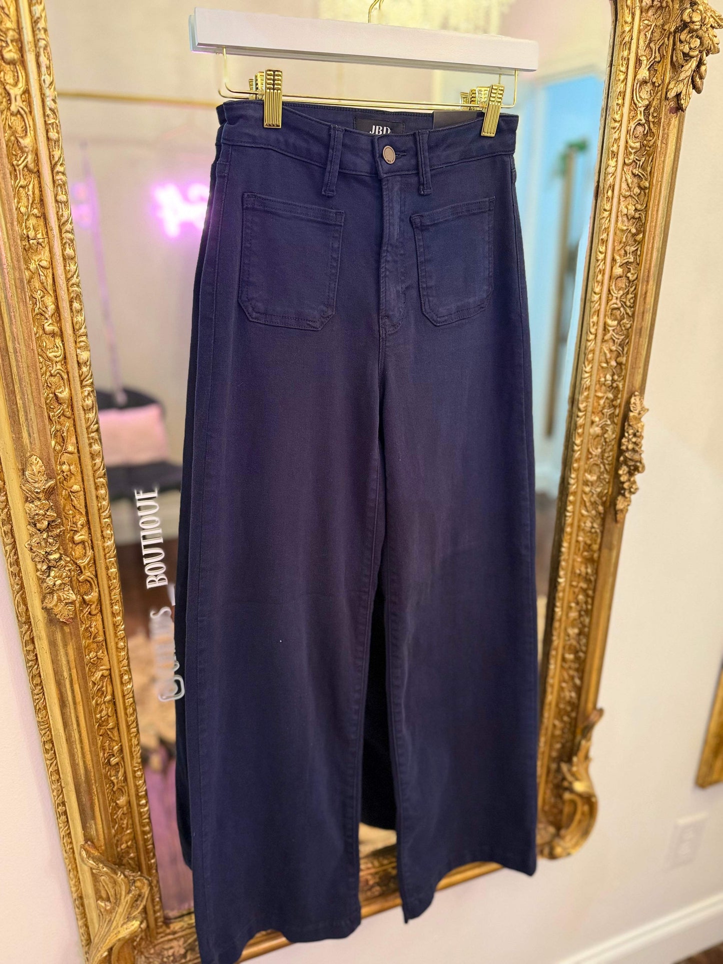 Driftcut Mini Patch Pocket Wide Leg Jeans