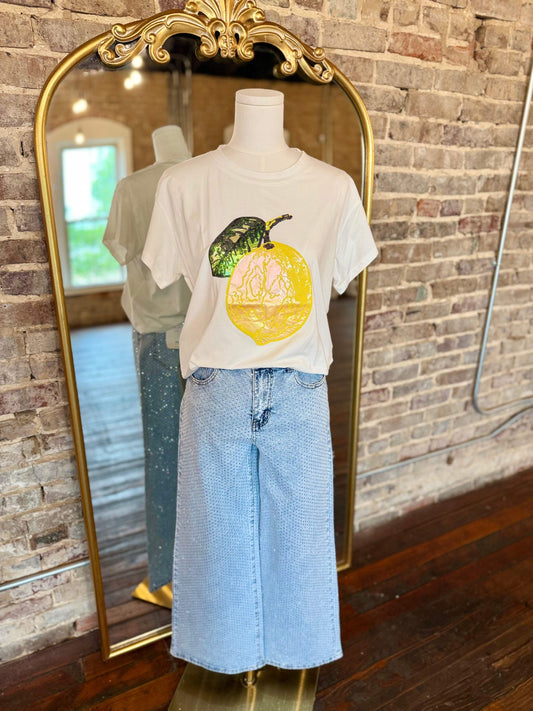 White Lemon Tee | Queen of Sparkles