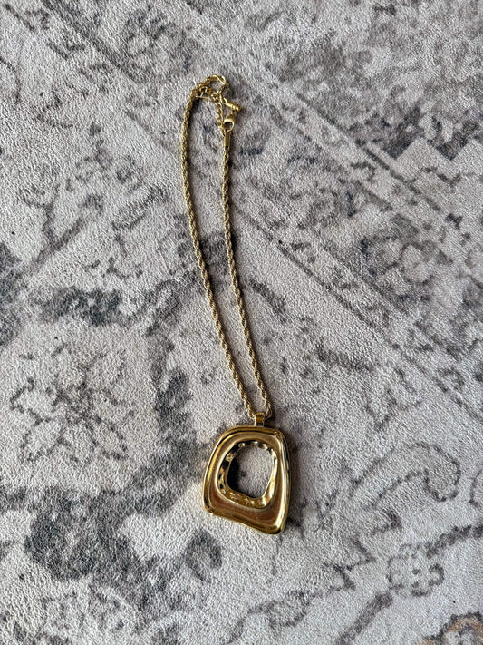 Chunky O Statement Necklace | Waterproof