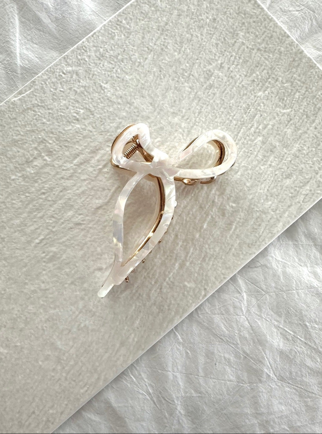 Elegant Gold-Trim Bow Hair Clip