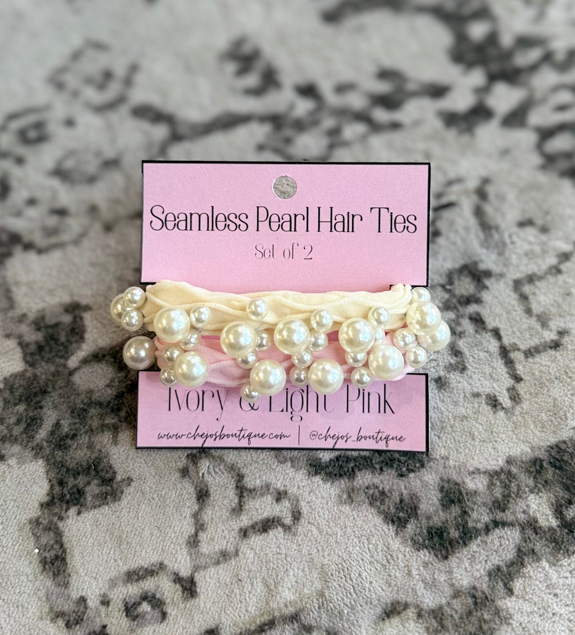 Seamless Pearl Hair Ties | Set of 2