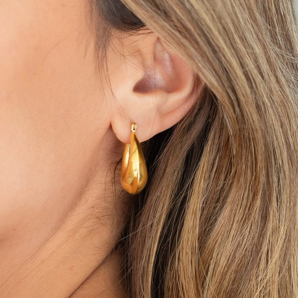 Latchback Hoops | Water Resistant