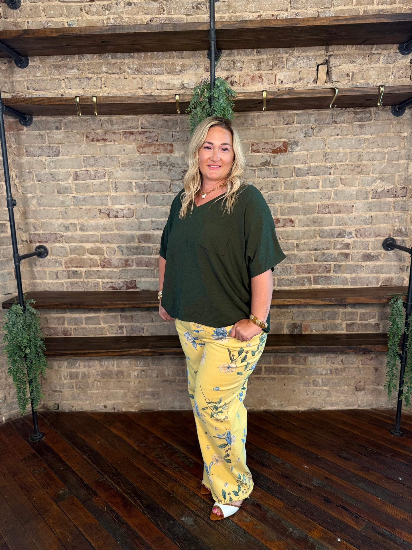 Lindee Floral Soft Stretch Twill Pants | PLUS SIZE AVAILABLE