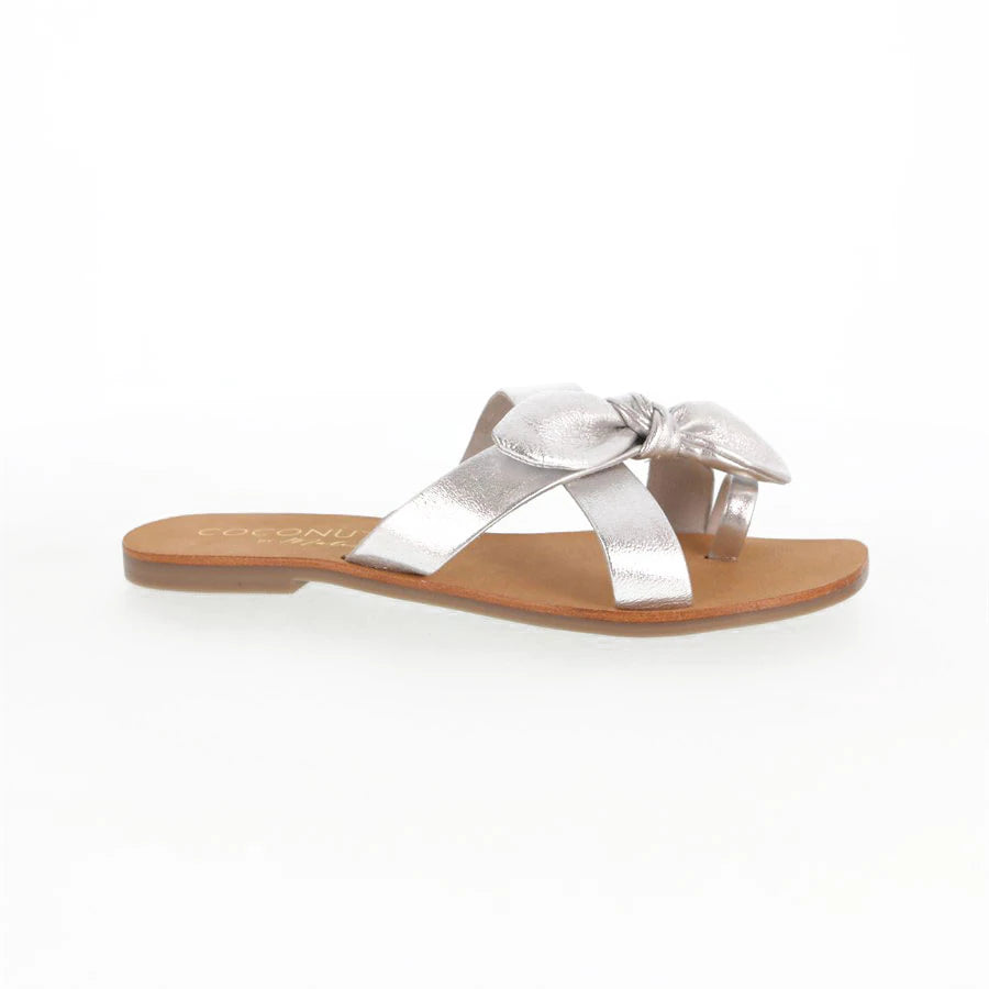 Vaughn Bow Toe Loop Sandal
