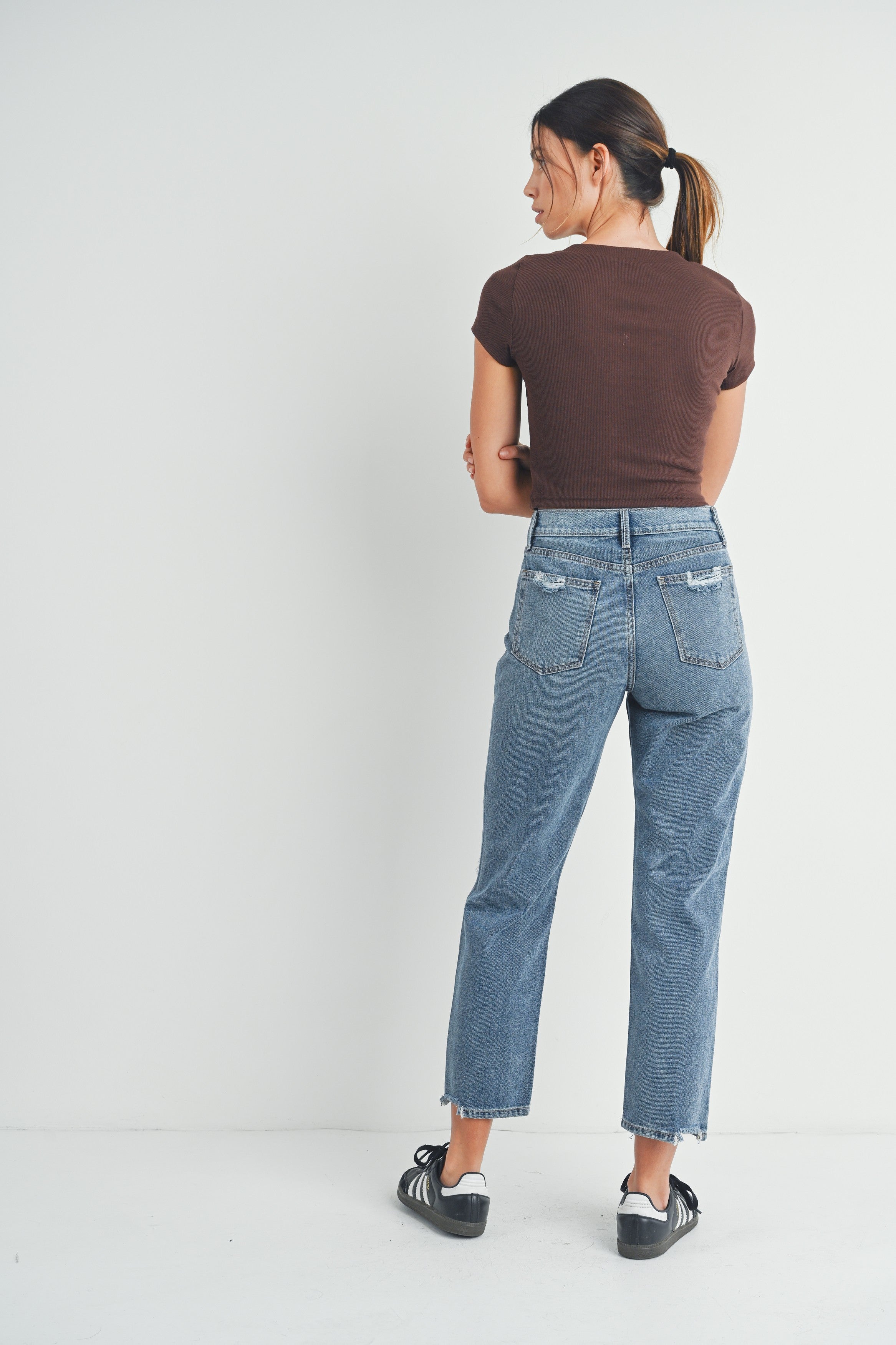 Destiny 90's Distressed Straight Jeans