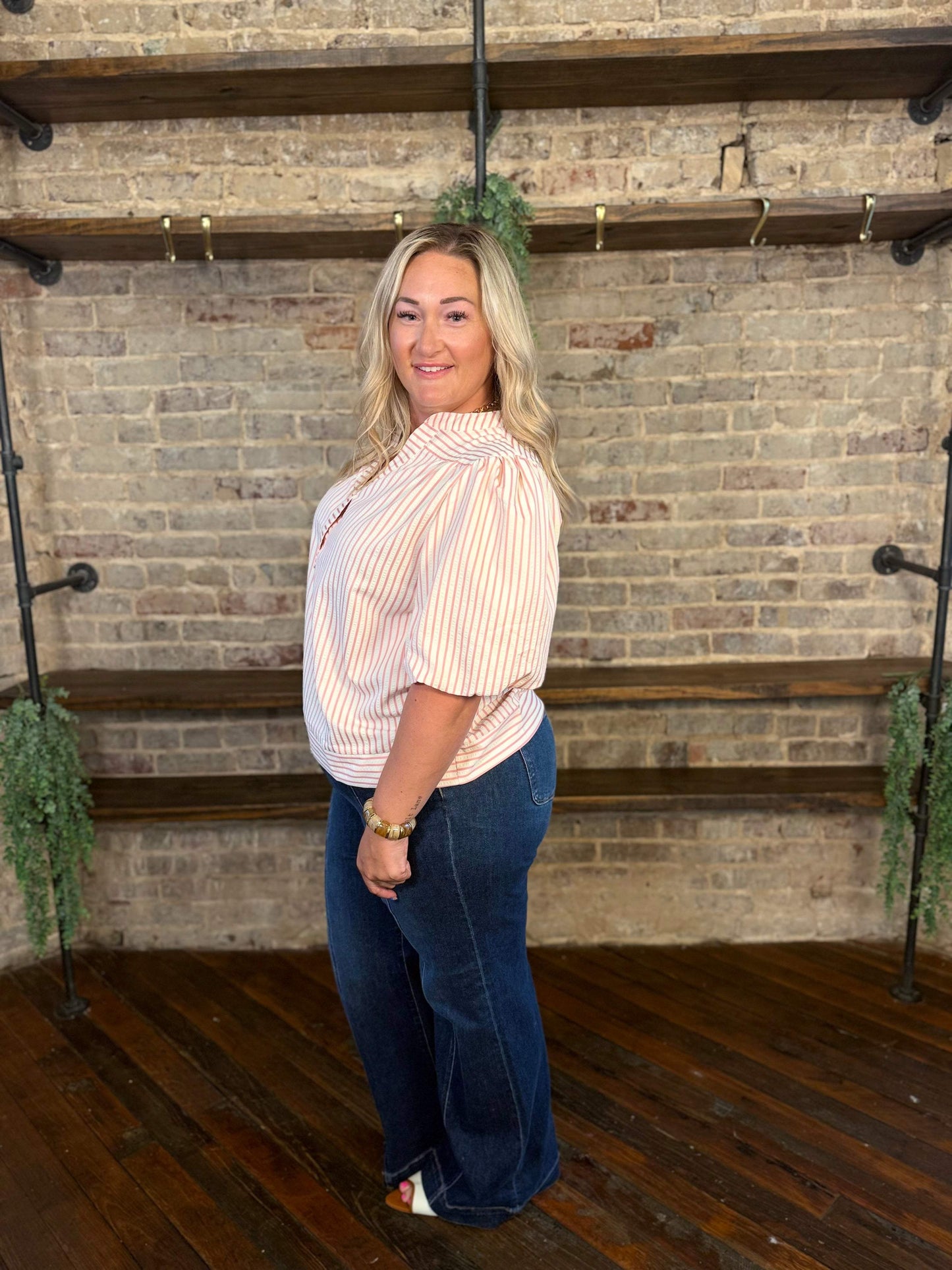 PLUS SIZE | Annabeth Striped Puff Sleeve Top