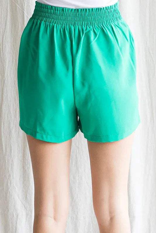 PLUS SIZE | Lumen Solid Front Tuck Shorts
