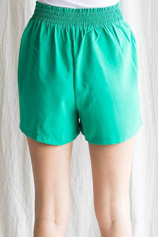 PLUS SIZE | Lumen Solid Front Tuck Shorts
