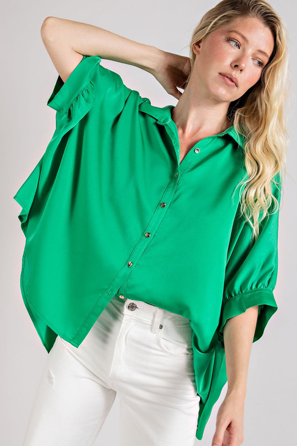 PLUS SIZE | Crystal Button Down Top