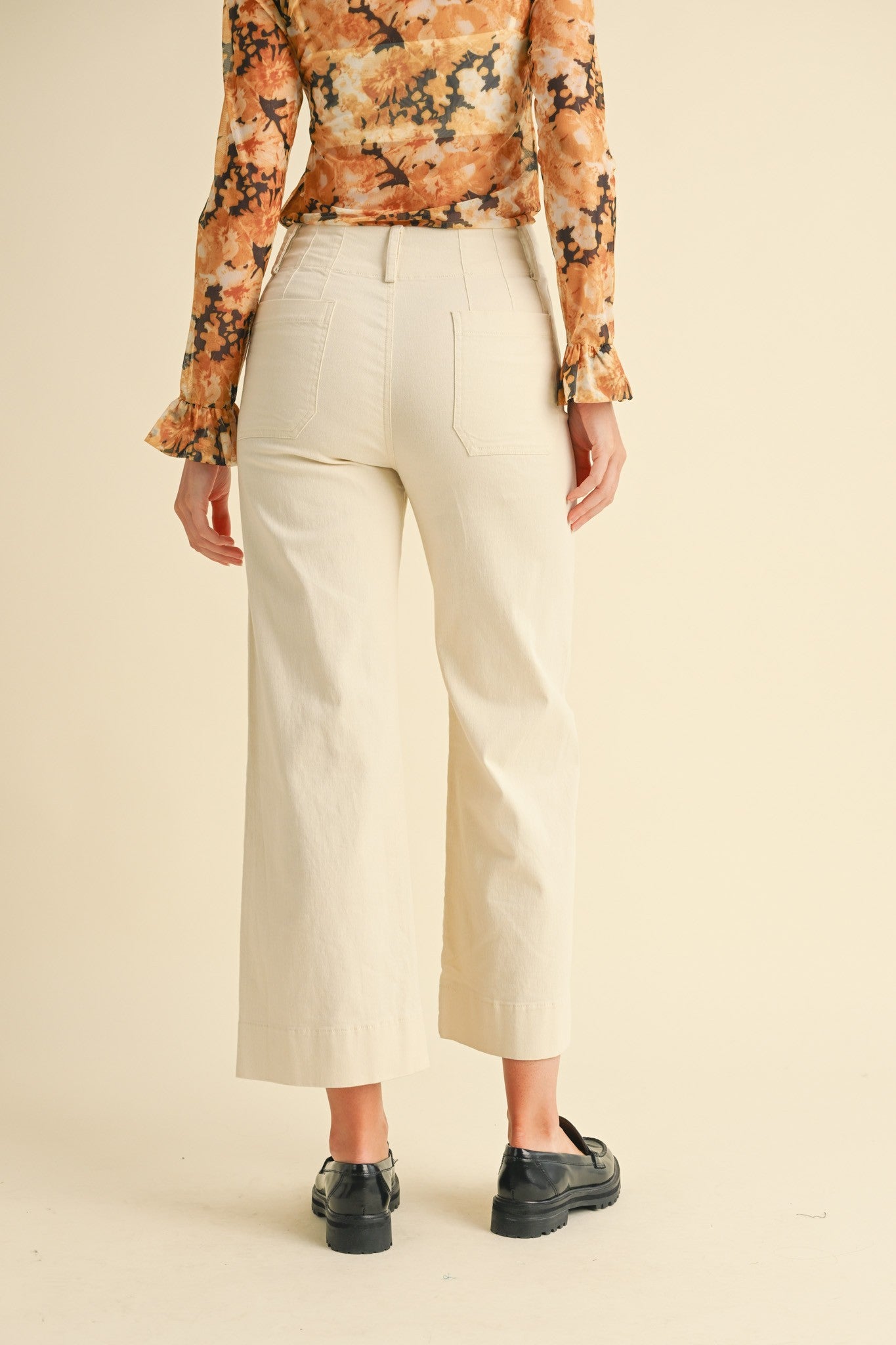 Kick Back Patch Pocket Wide Leg Pants