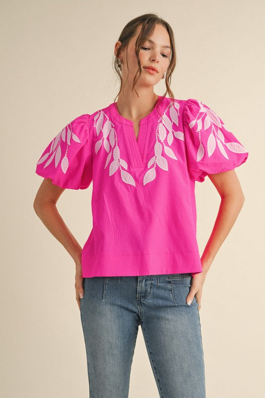 PLUS SIZE | Leaf Embroidered Puff Sleeve Top