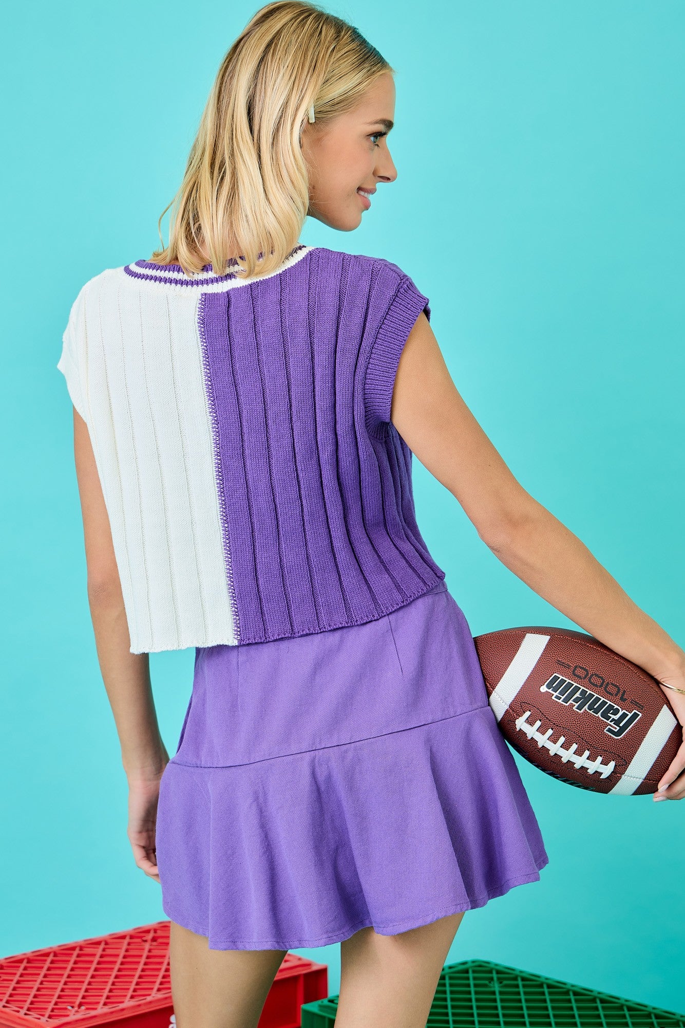Two Tone Cropped Sweater Vest