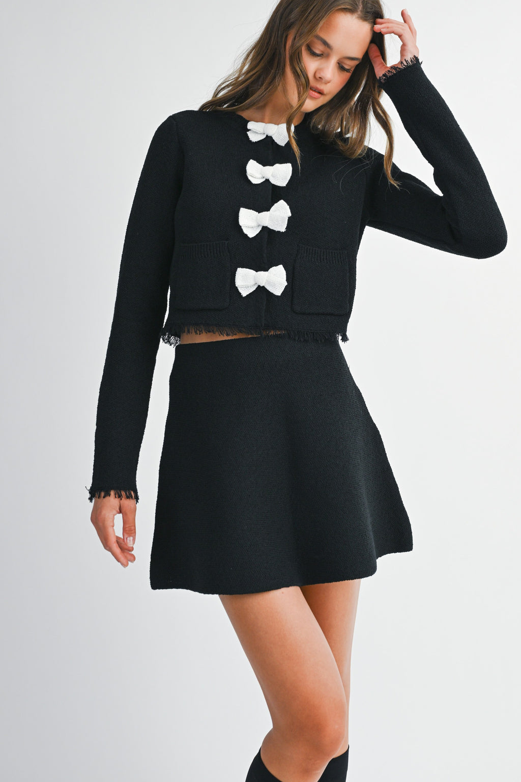 Silent Manor Bow Fringe Set