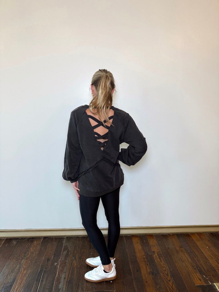 Eliana Oversized Pullover