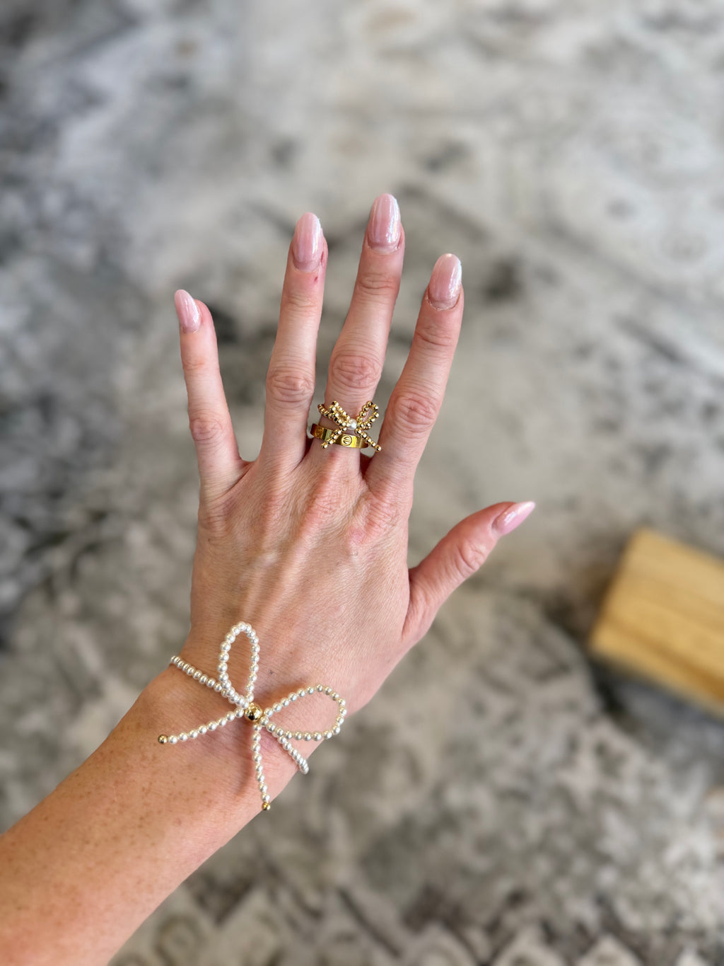 Waterproof Beaded Bow Bracelet