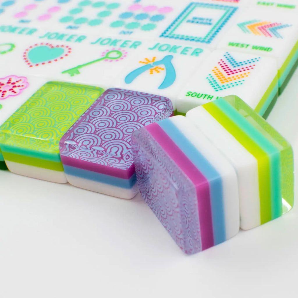 Crystal Confetti Lemon-Lime Mahjong Set