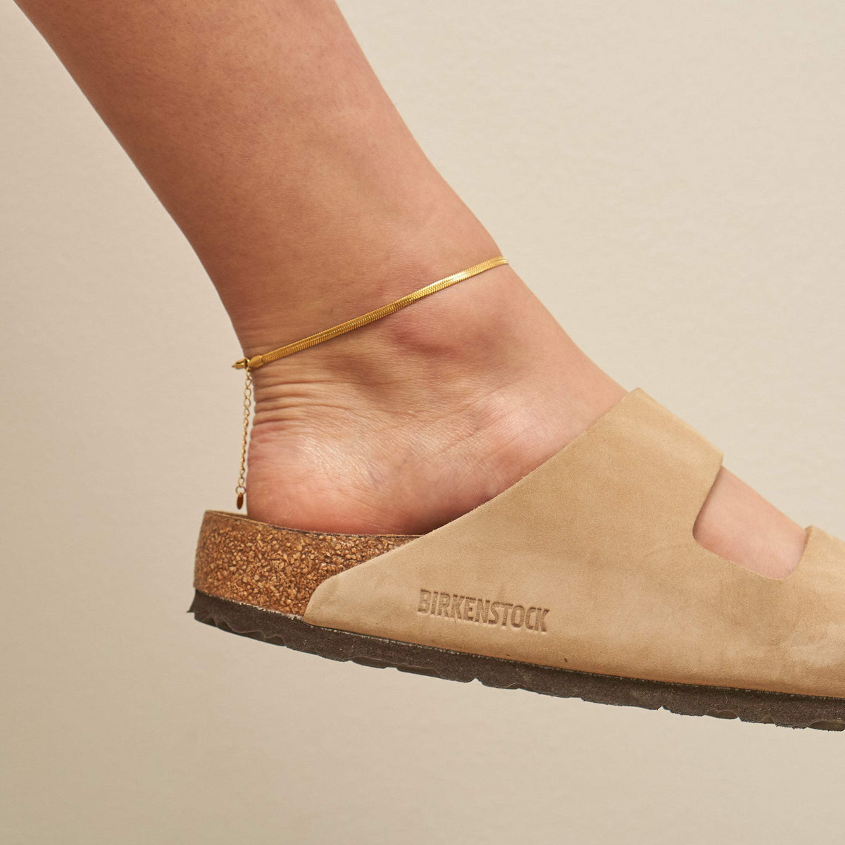 Dainty Gold Herringbone Chain Anklet