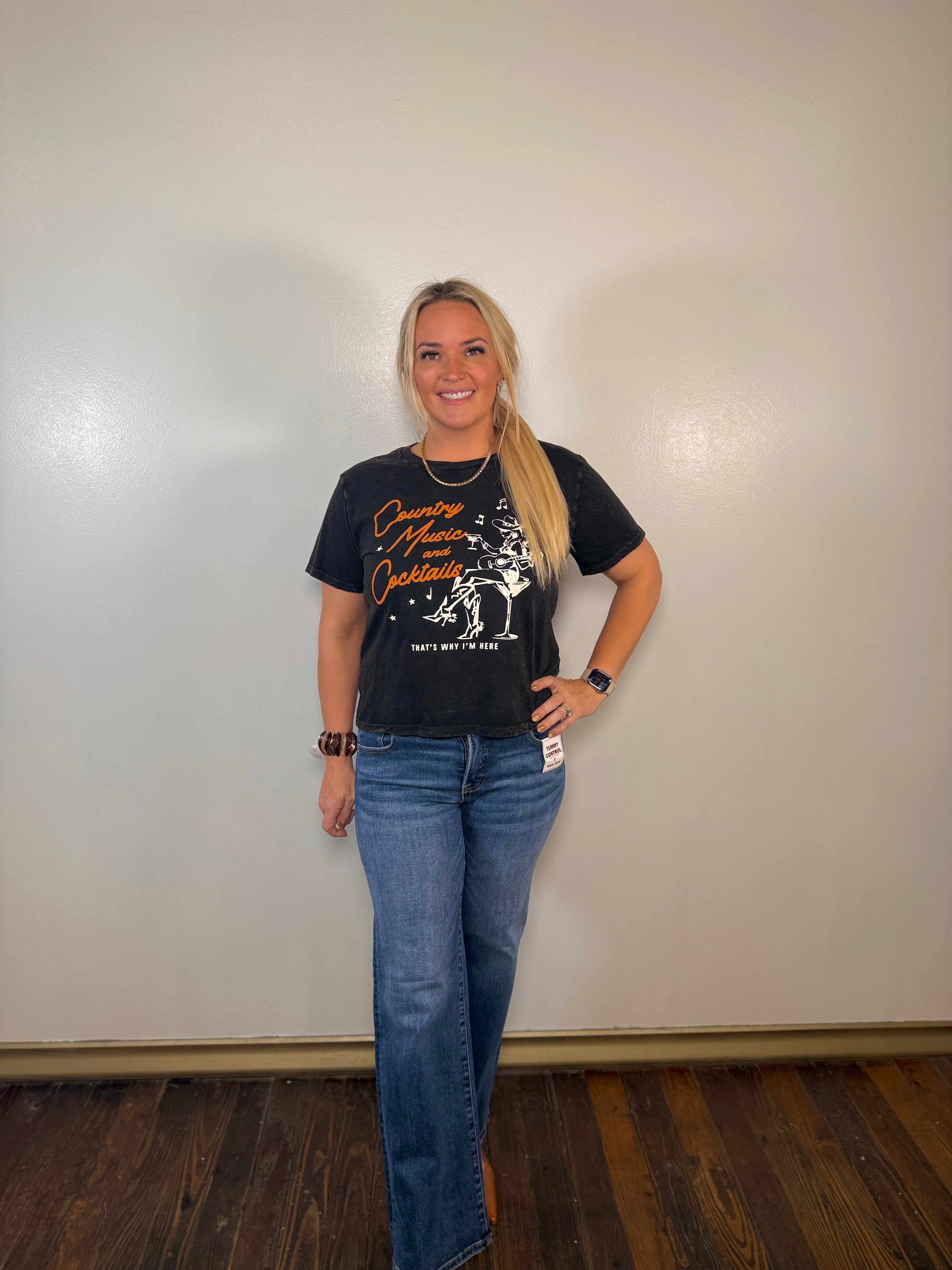 'Country Music & Cocktails' Graphic Tee