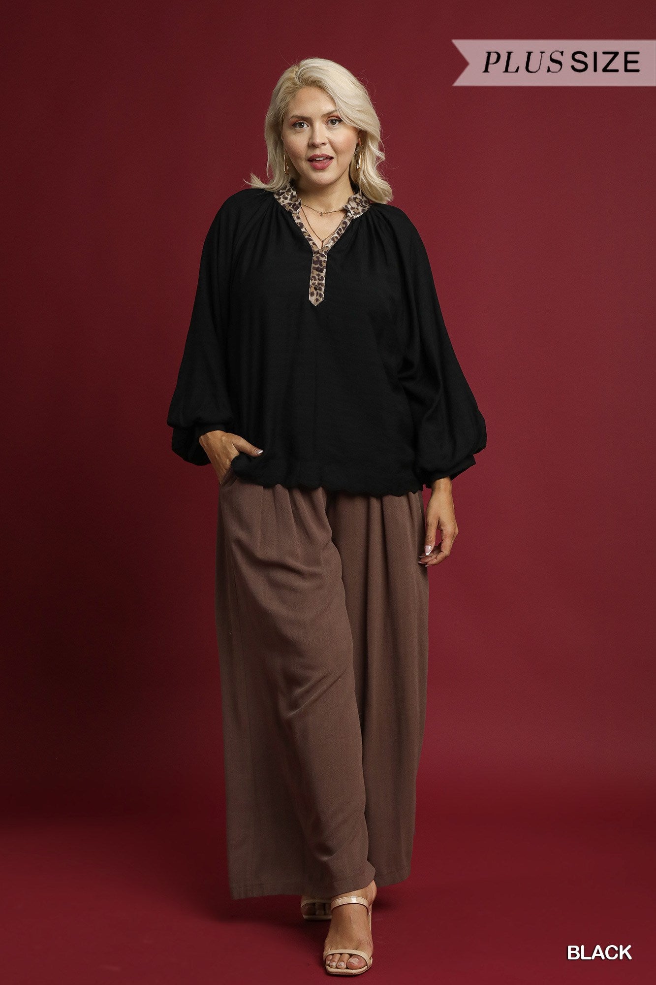 PLUS SIZE | Evelyn Leopard Trim Blouse