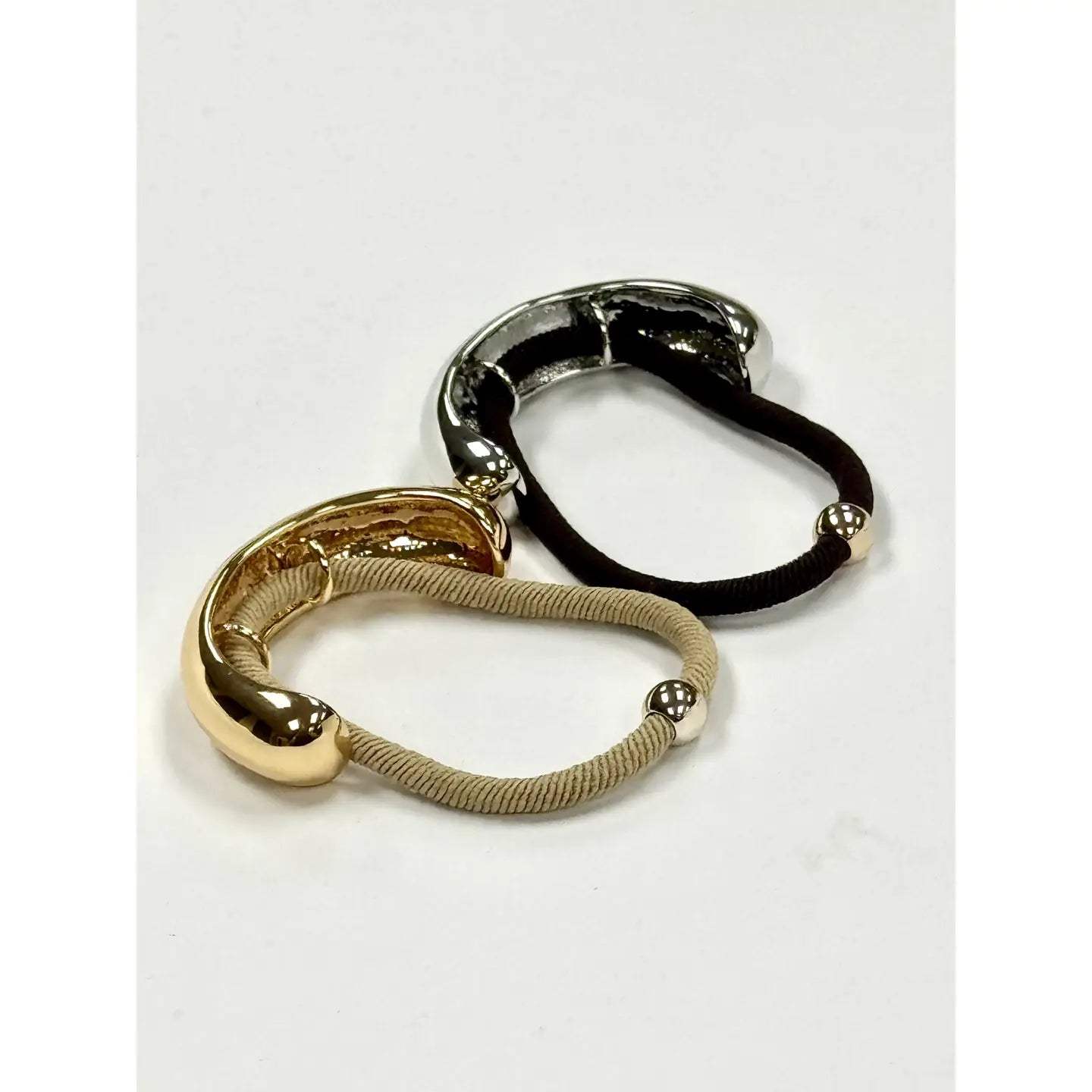 Leah Single Metal Bar Pony Holder