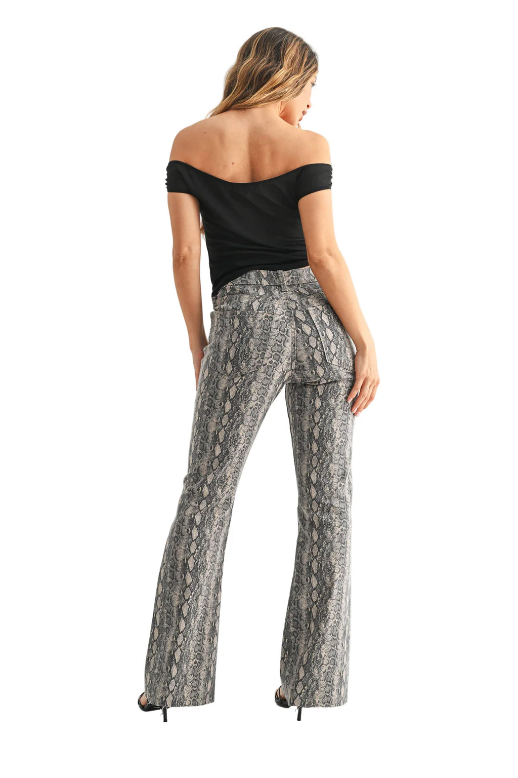 Regular Hem Snake Flare Jeans