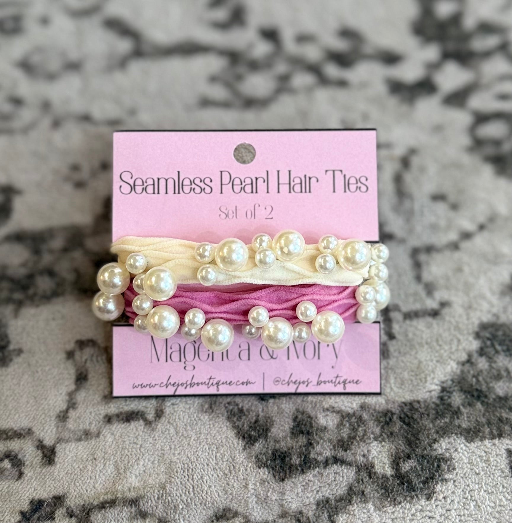Seamless Pearl Hair Ties | Set of 2