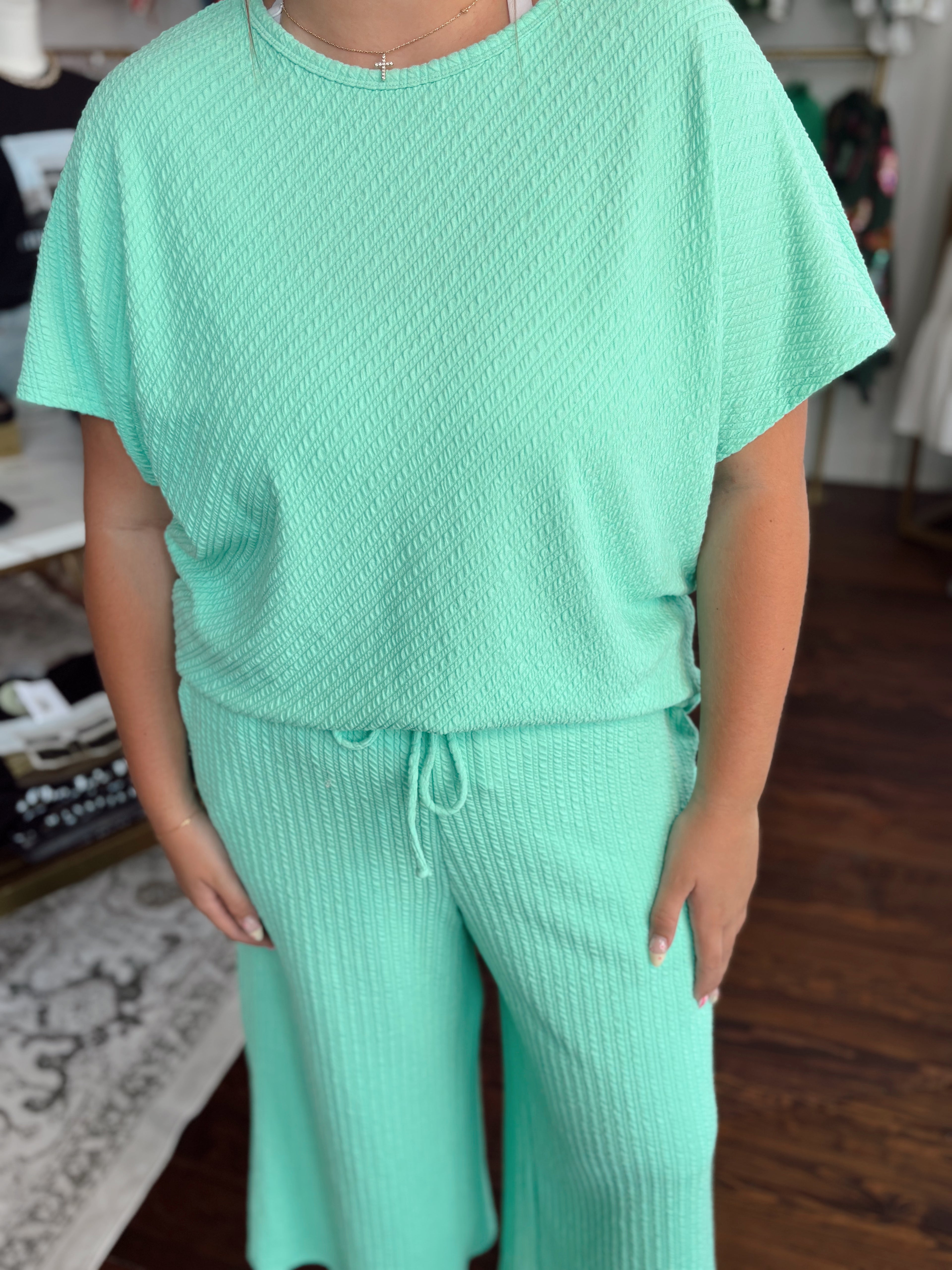 PLUS SIZE | Rosalie Textured Set