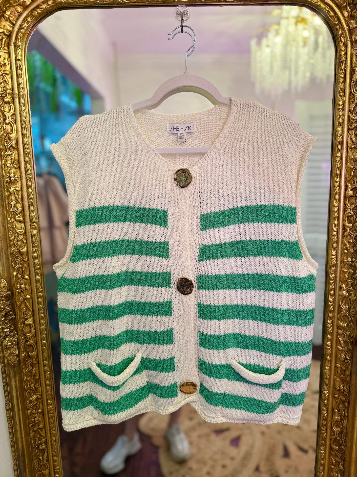 PLUS SIZE | JinJin Sweater Vest