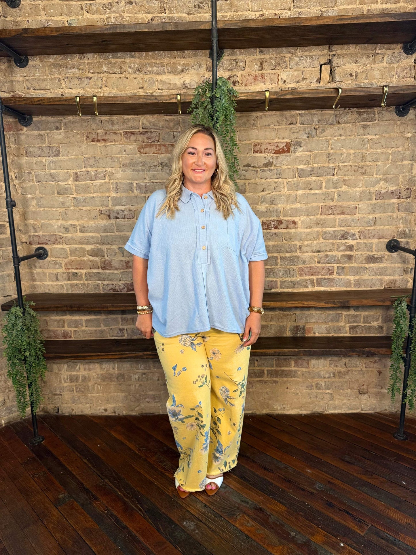 PLUS SIZE | Waffle Knit Button Down Top