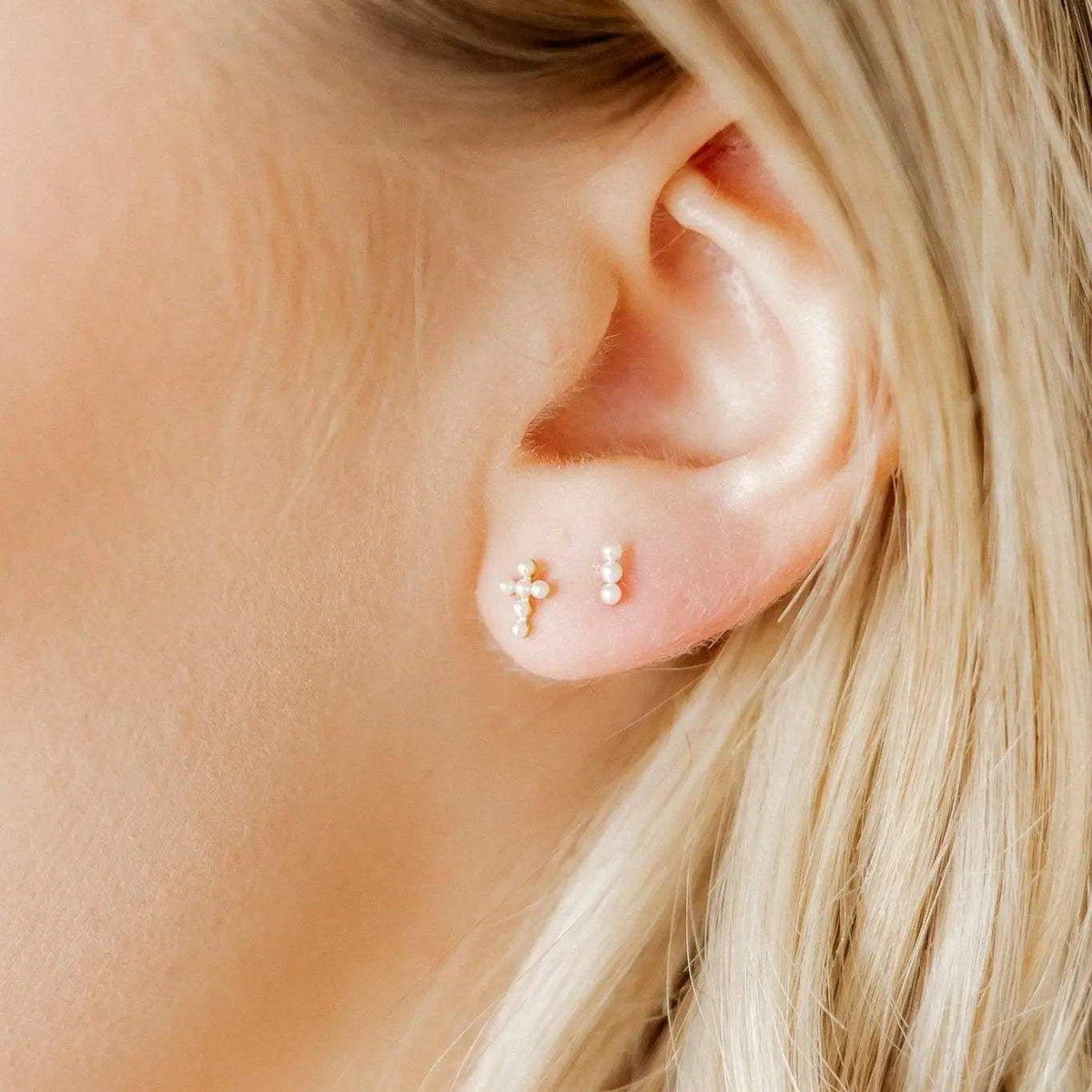 Clara Cross Pearl Screwback Stud Earrings