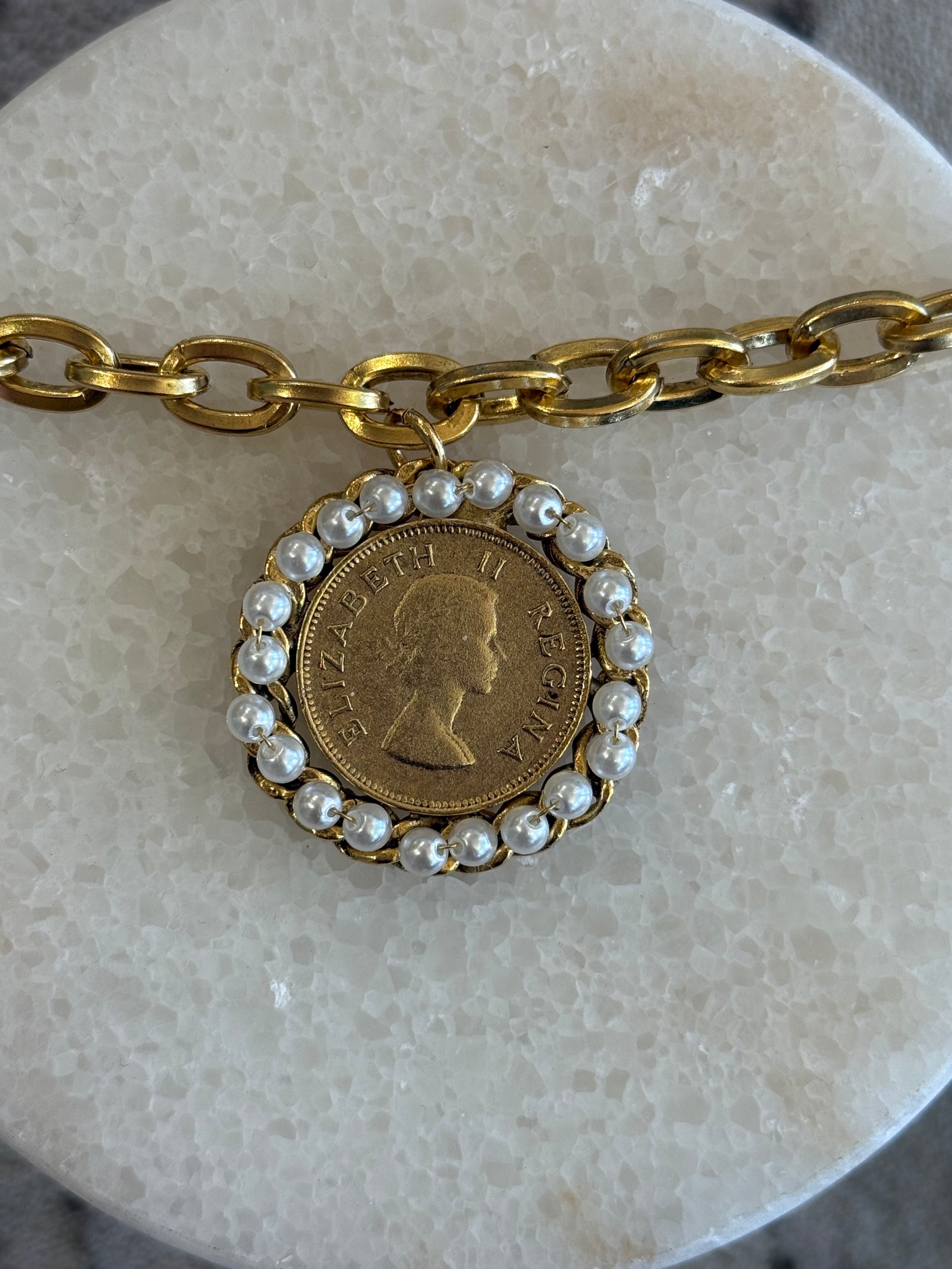Elizabeth ll Regina Vintage Pearl Coin Necklace