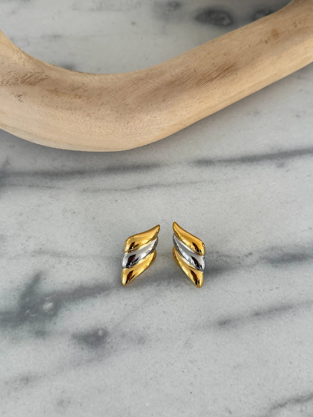 Two Toned Sarah Earrings | Water Resistant - Chansutt Pearls