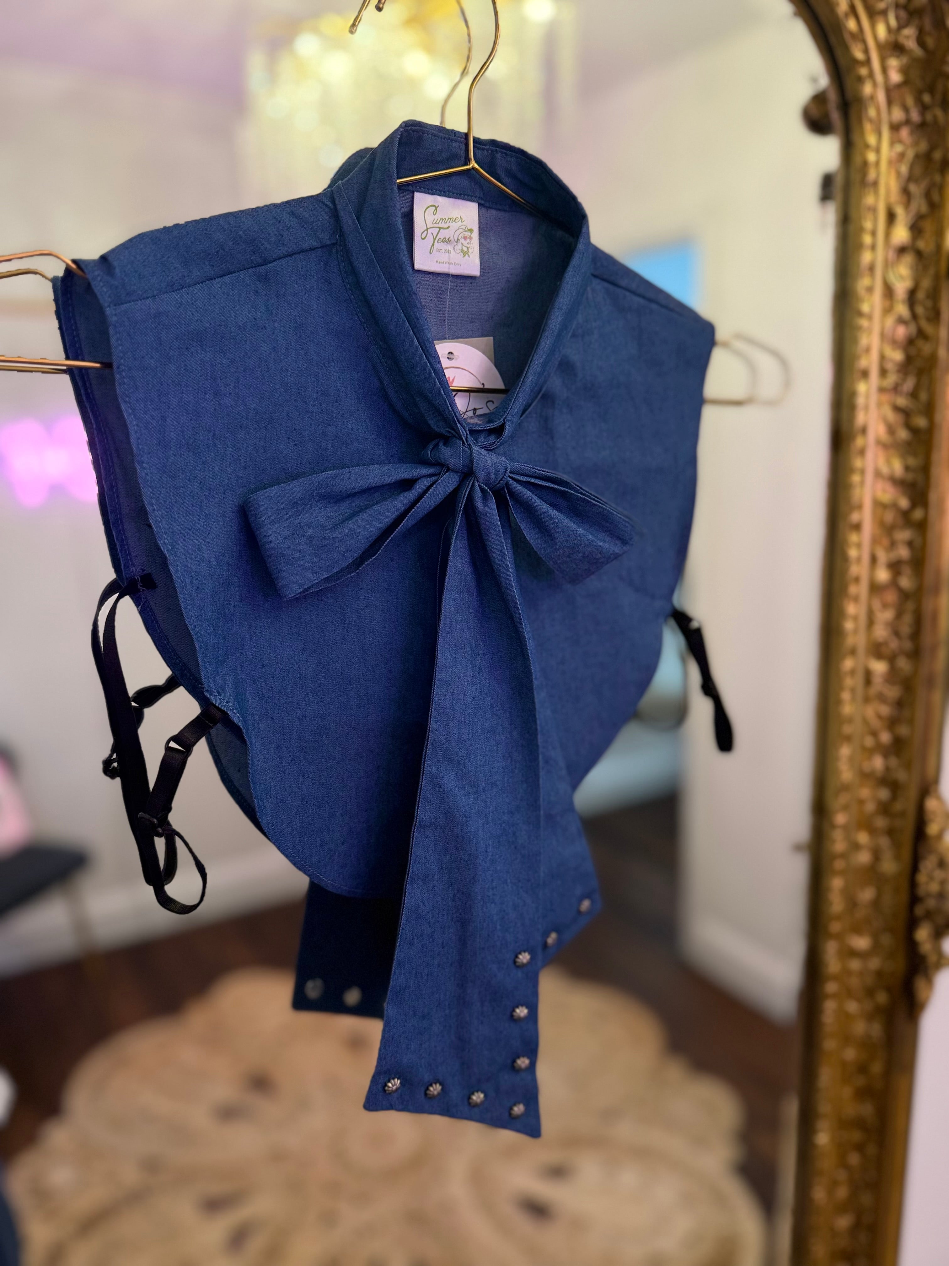 Dickey Bib Corporate Collar Top