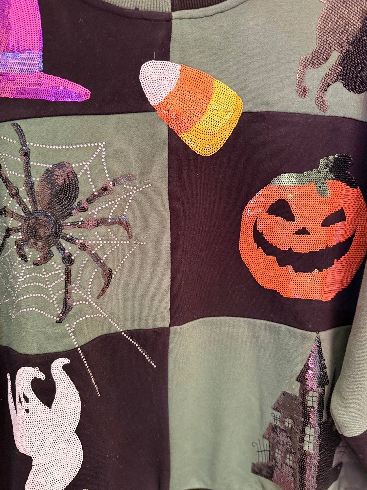 Black & Dark Green Checkered Halloween Icon Sweatshirt | Queen of Sparkles