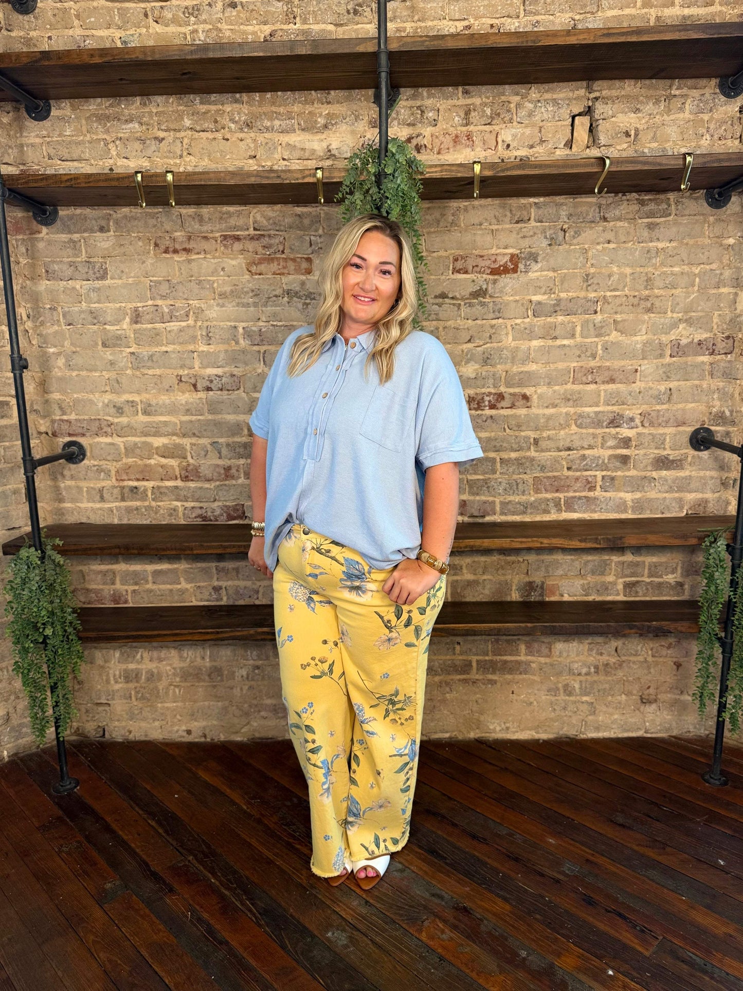 PLUS SIZE | Waffle Knit Button Down Top