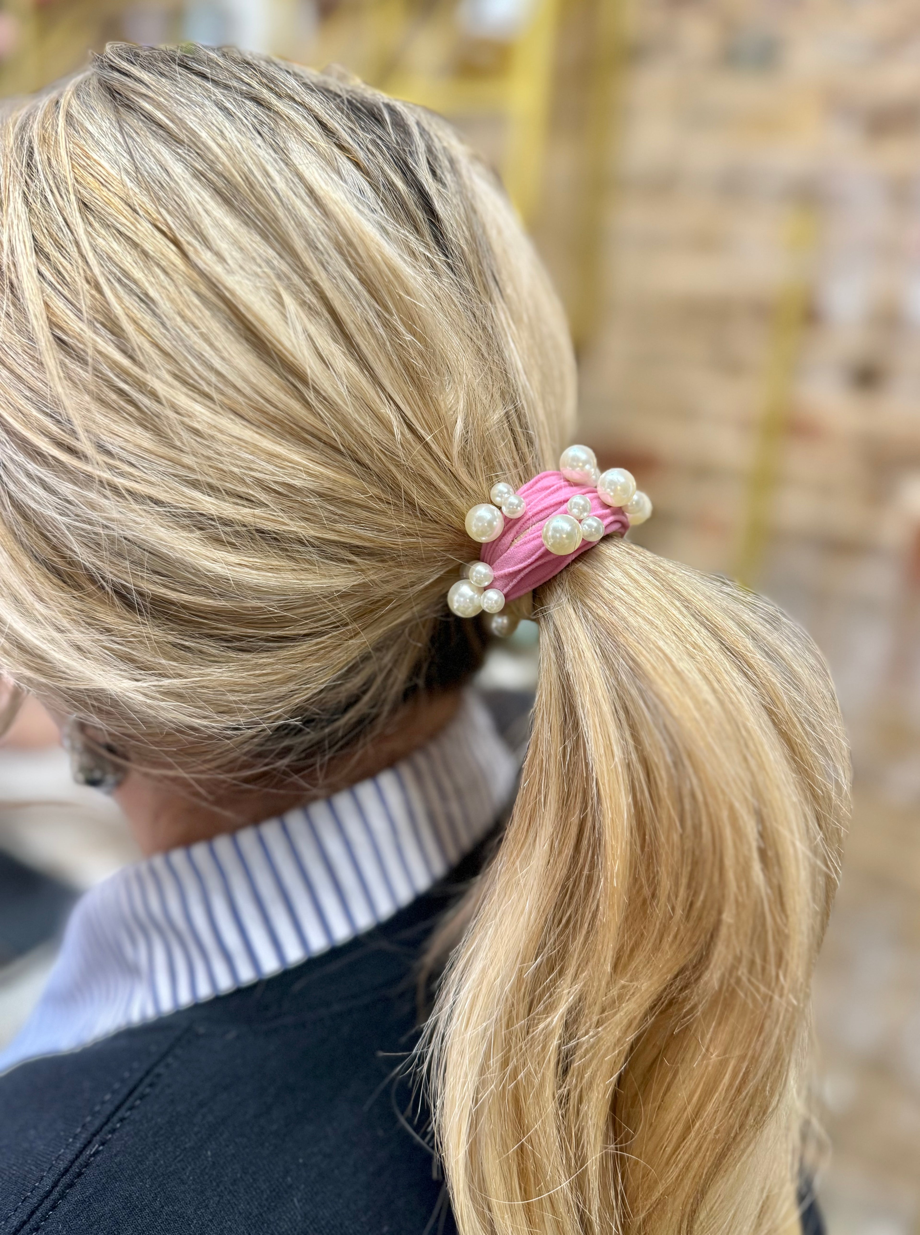 Seamless Pearl Hair Ties | Set of 2