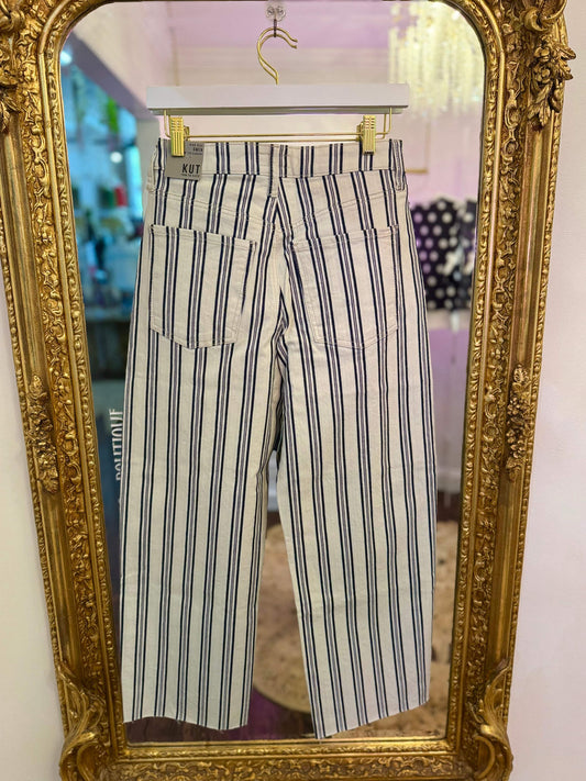 The Gwen High Rise Wide Leg Slouch Jeans