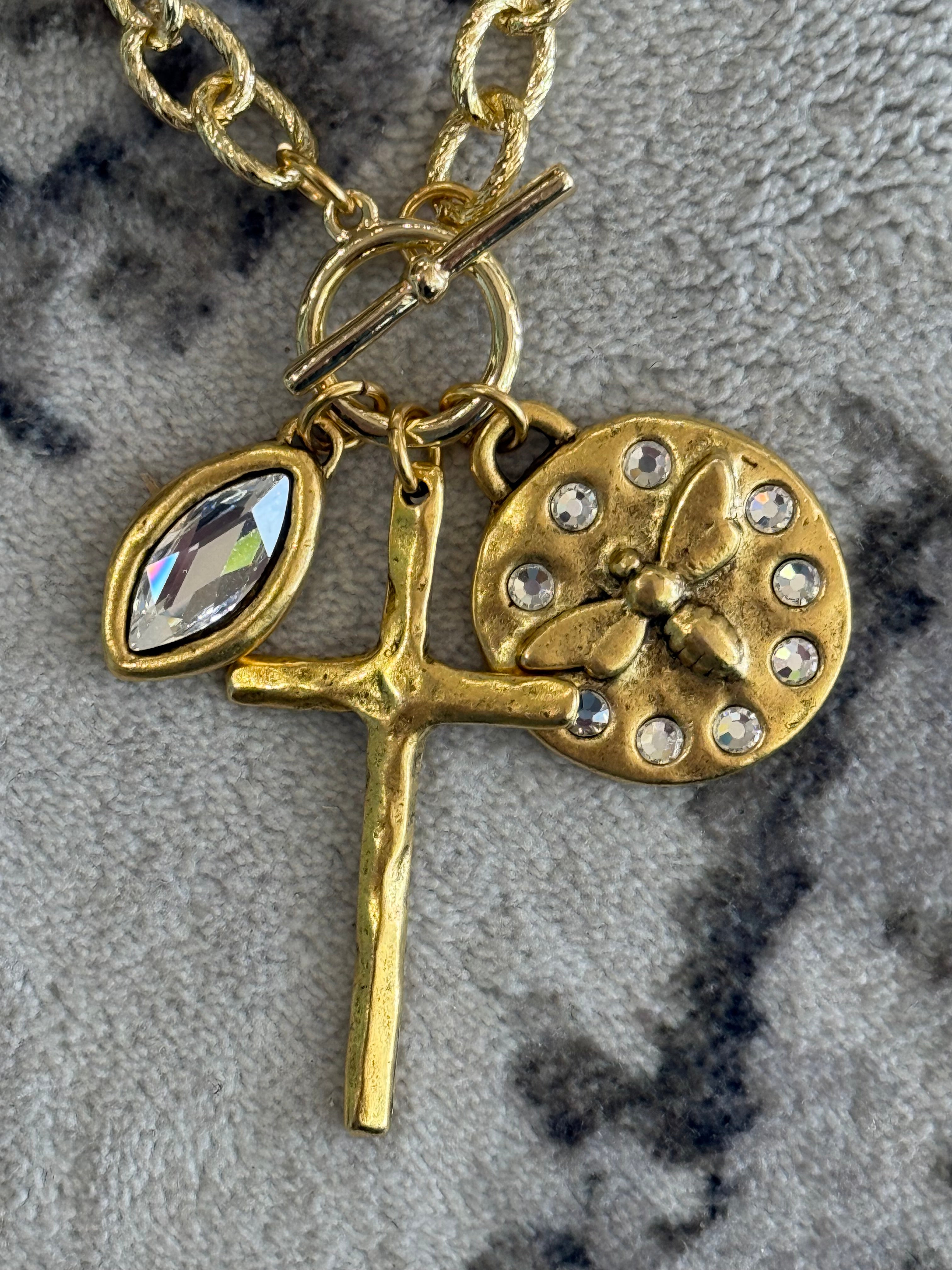 Gold Toggle Pendant Necklace