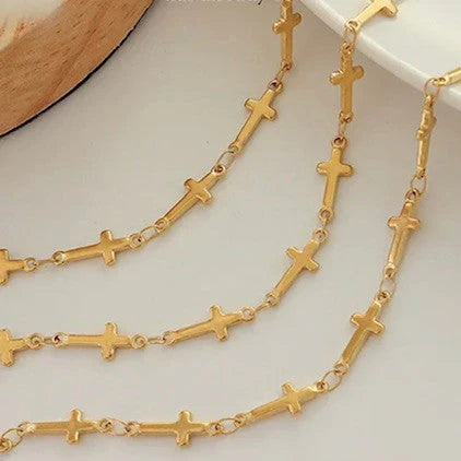 Cross Link Chain | Allison Avery