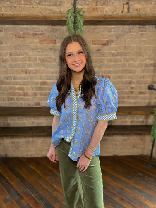 Picnic Garden Floral Button Down Blouse | PLUS SIZE AVAILABLE