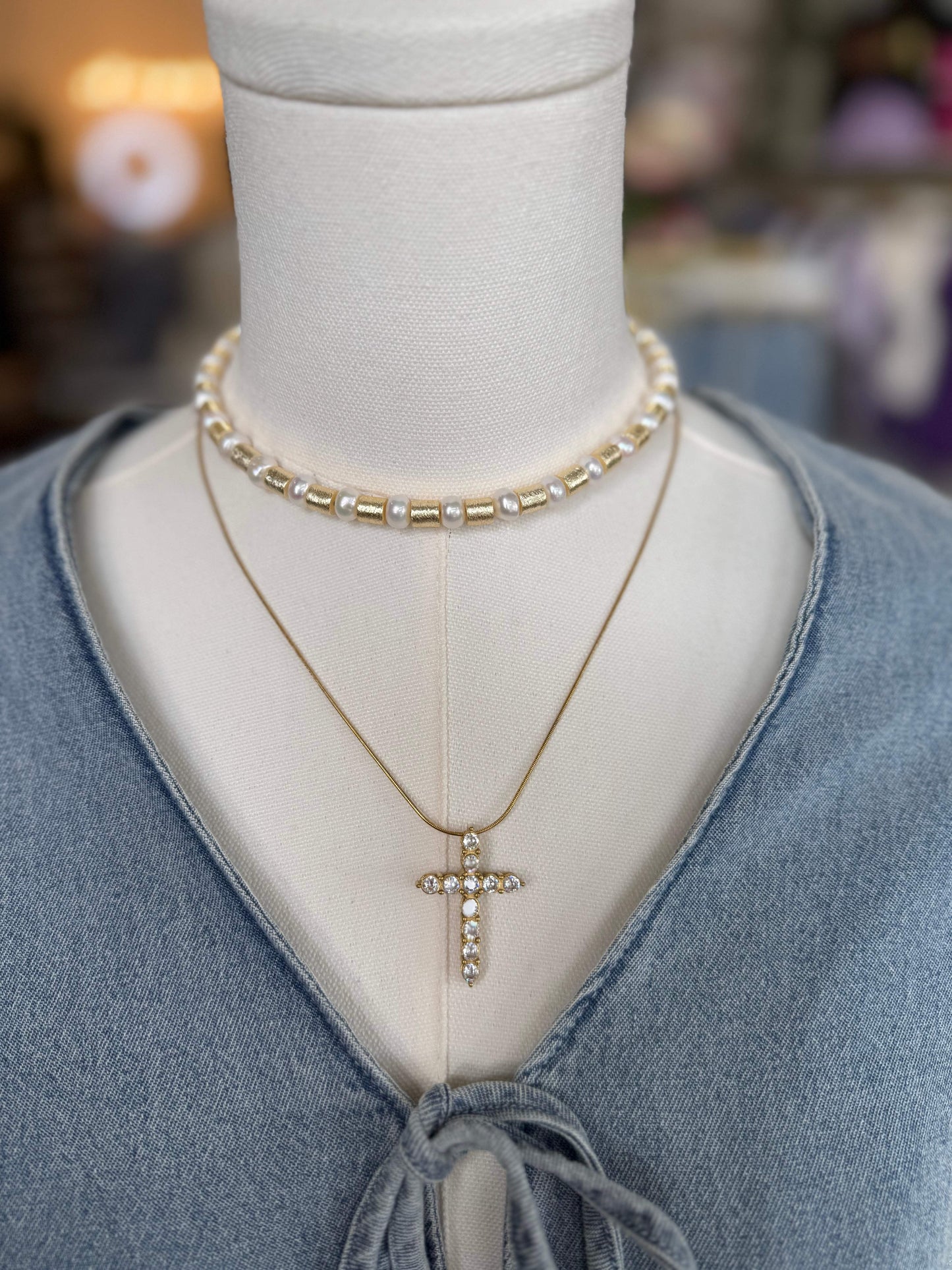Manhattan Collar