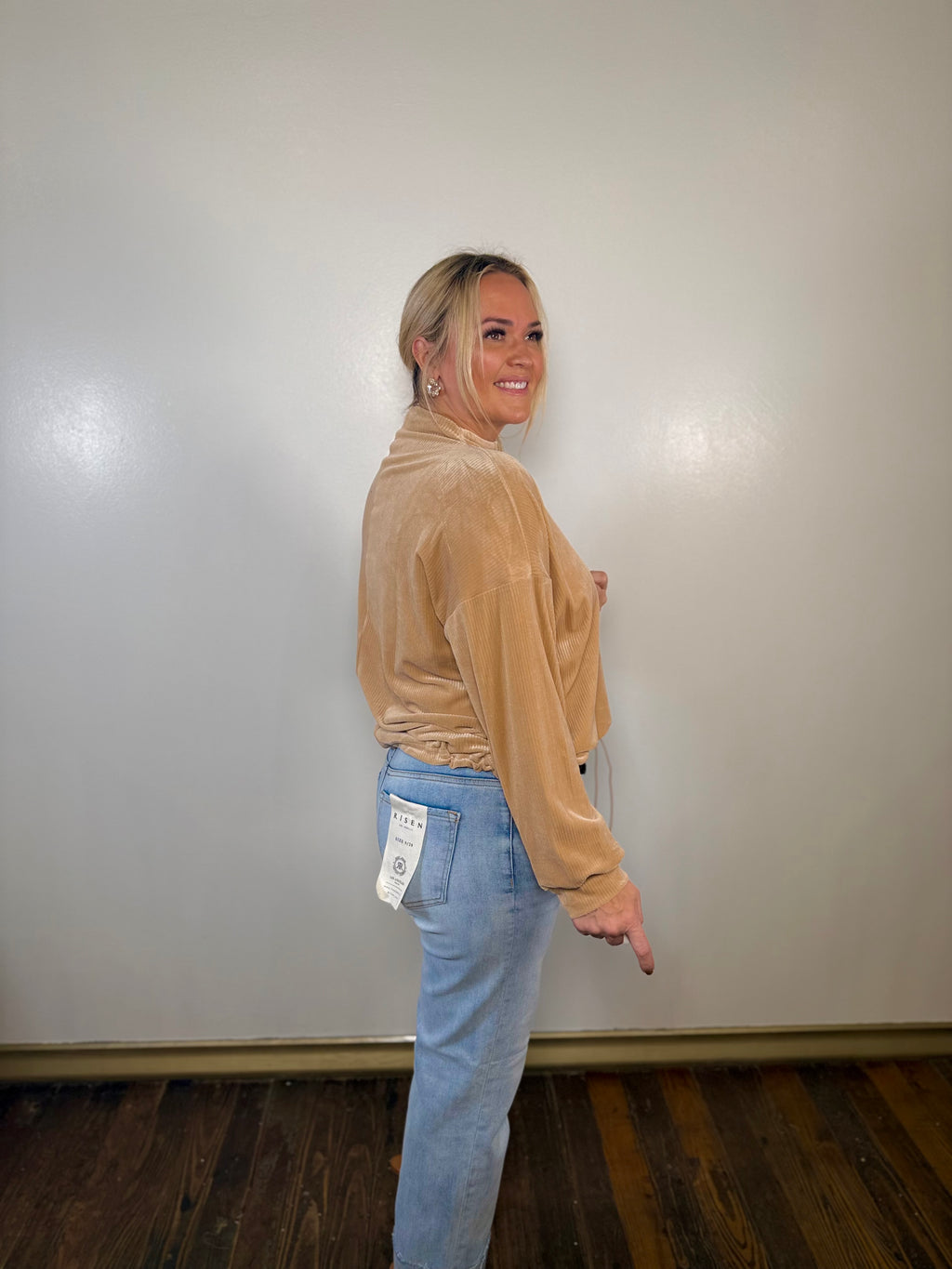 Ren Ribbed Drawstring Hem Pullover