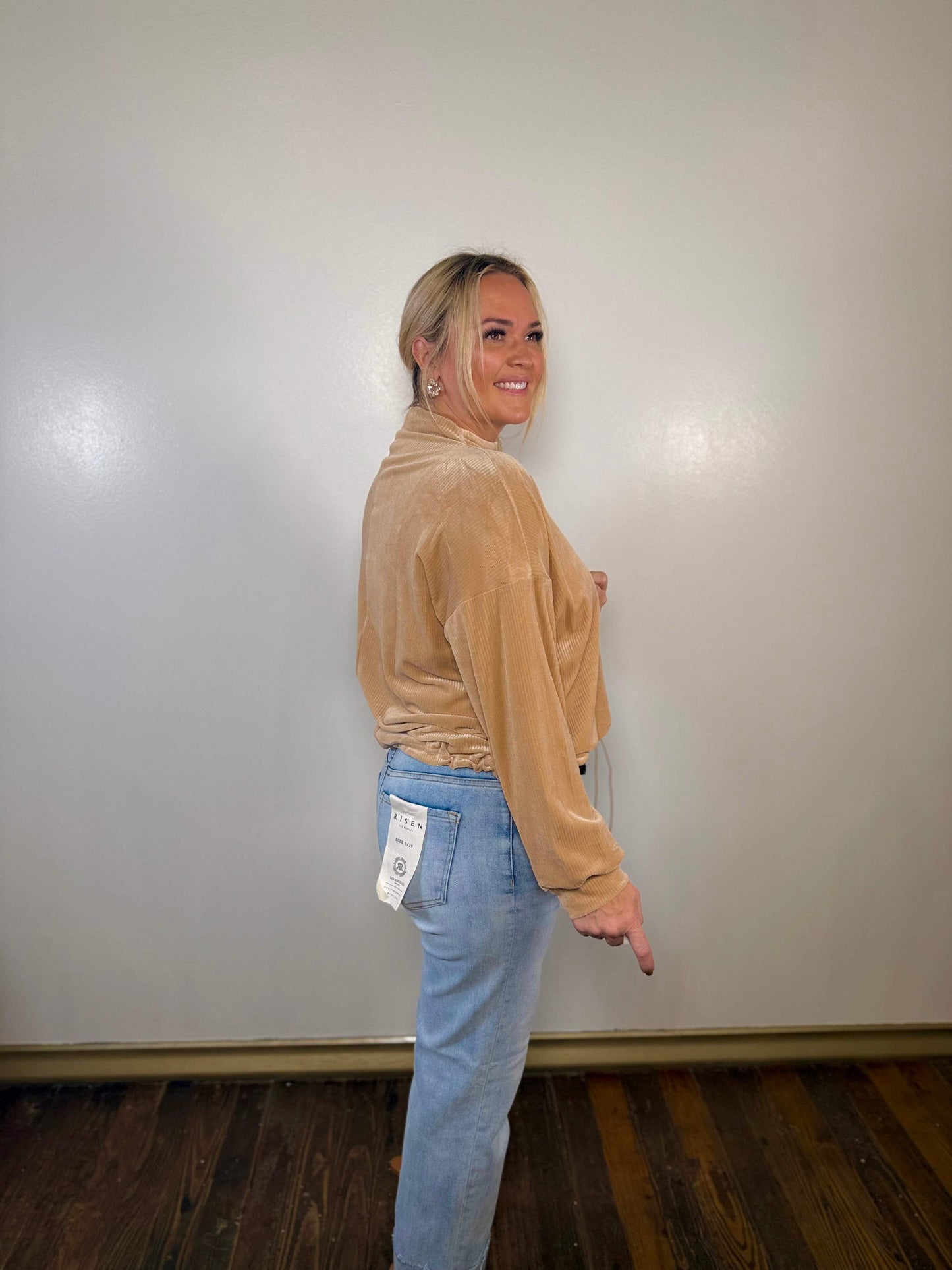 Ren Ribbed Drawstring Hem Pullover
