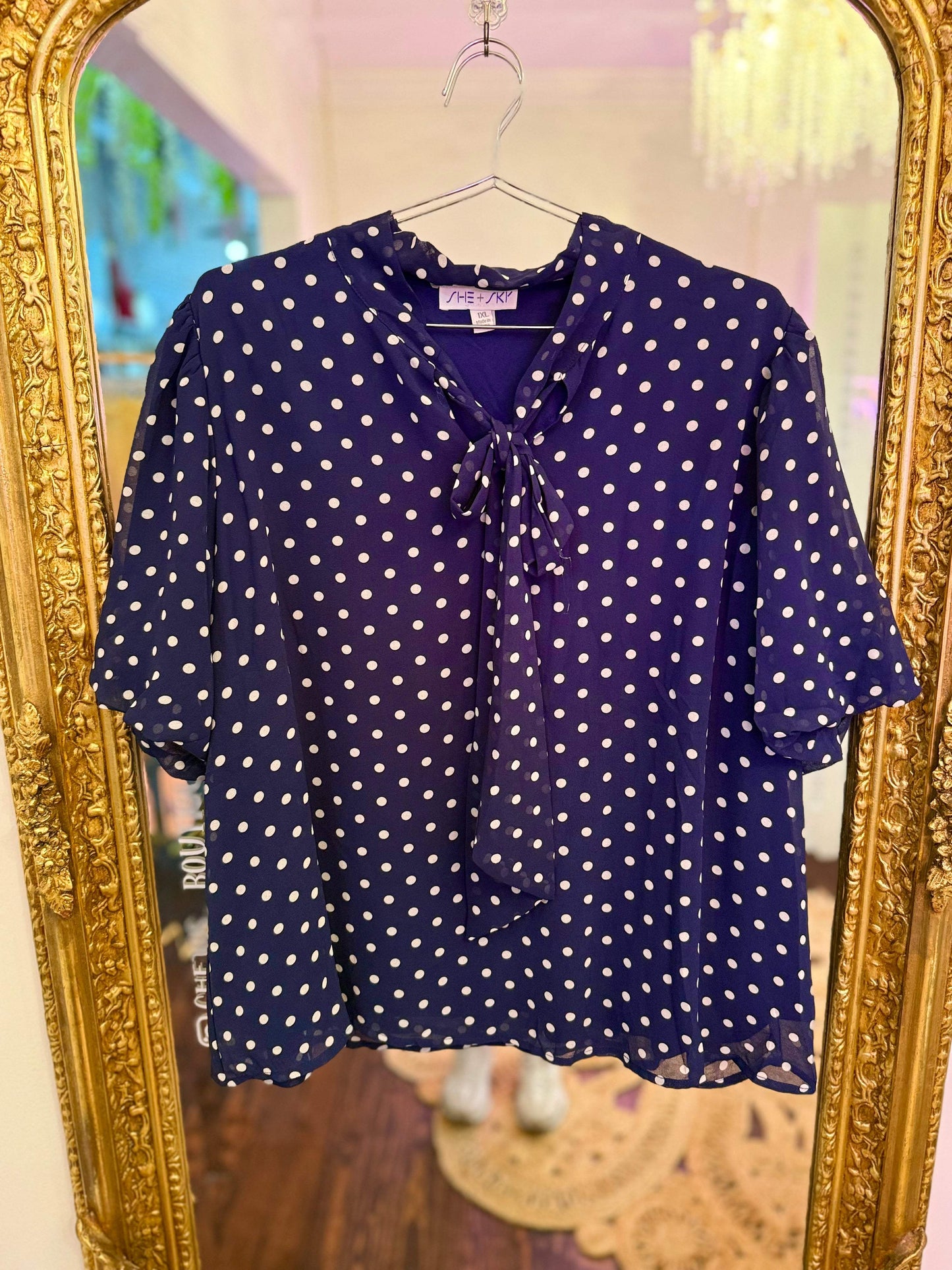 PLUS SIZE | Tynlee Polka Dot Bow Top