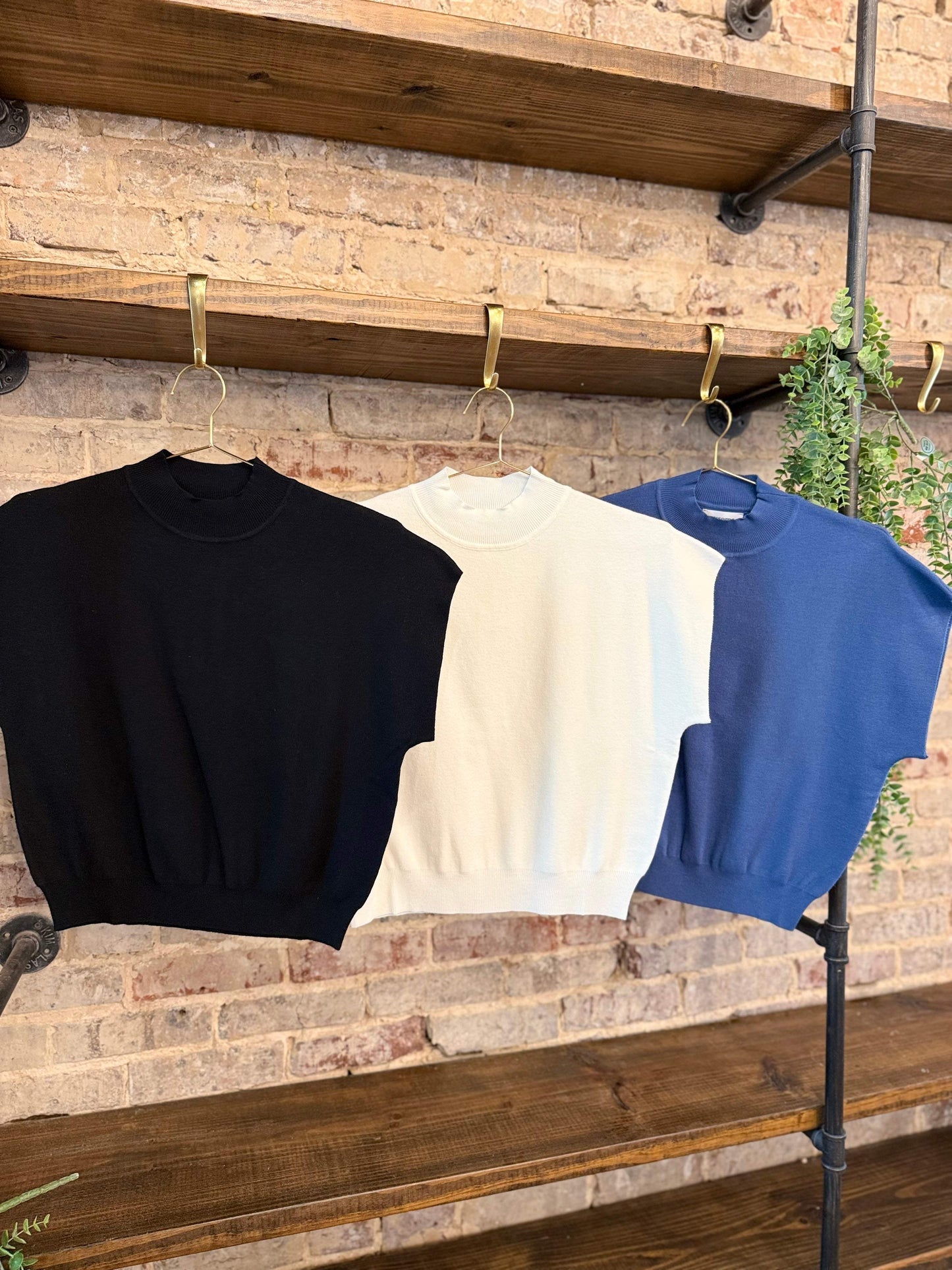 Noelle Mock Neck Top | PLUS SIZE AVAILABLE