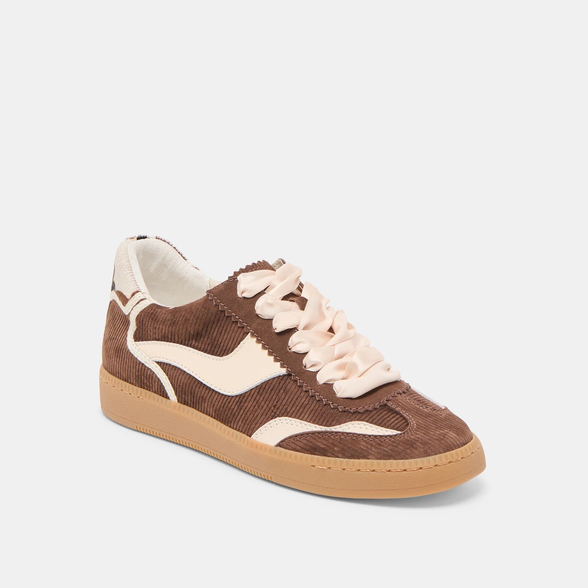 Notice Sneakers