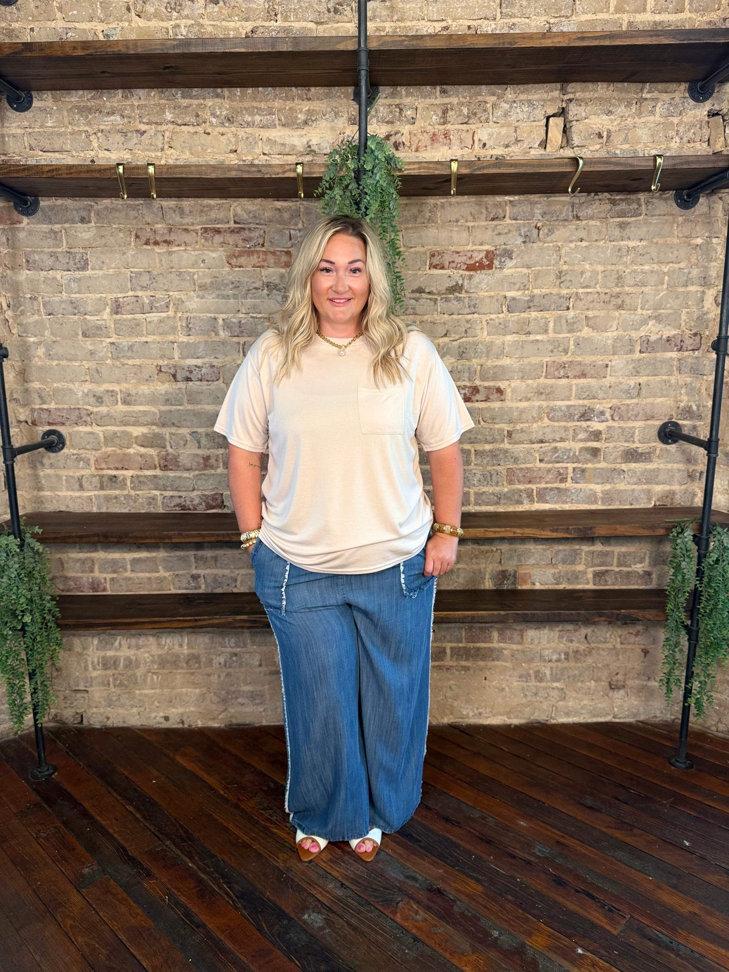 PLUS SIZE | CJ's Basic Tee