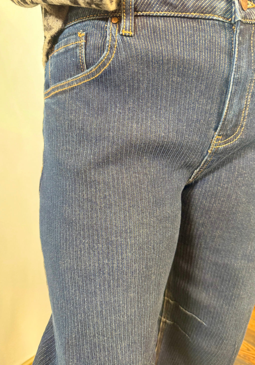 Slouchy Crop Barrel Textured Jeans | Risen Jeans | PLUS SIZE AVAILABLE