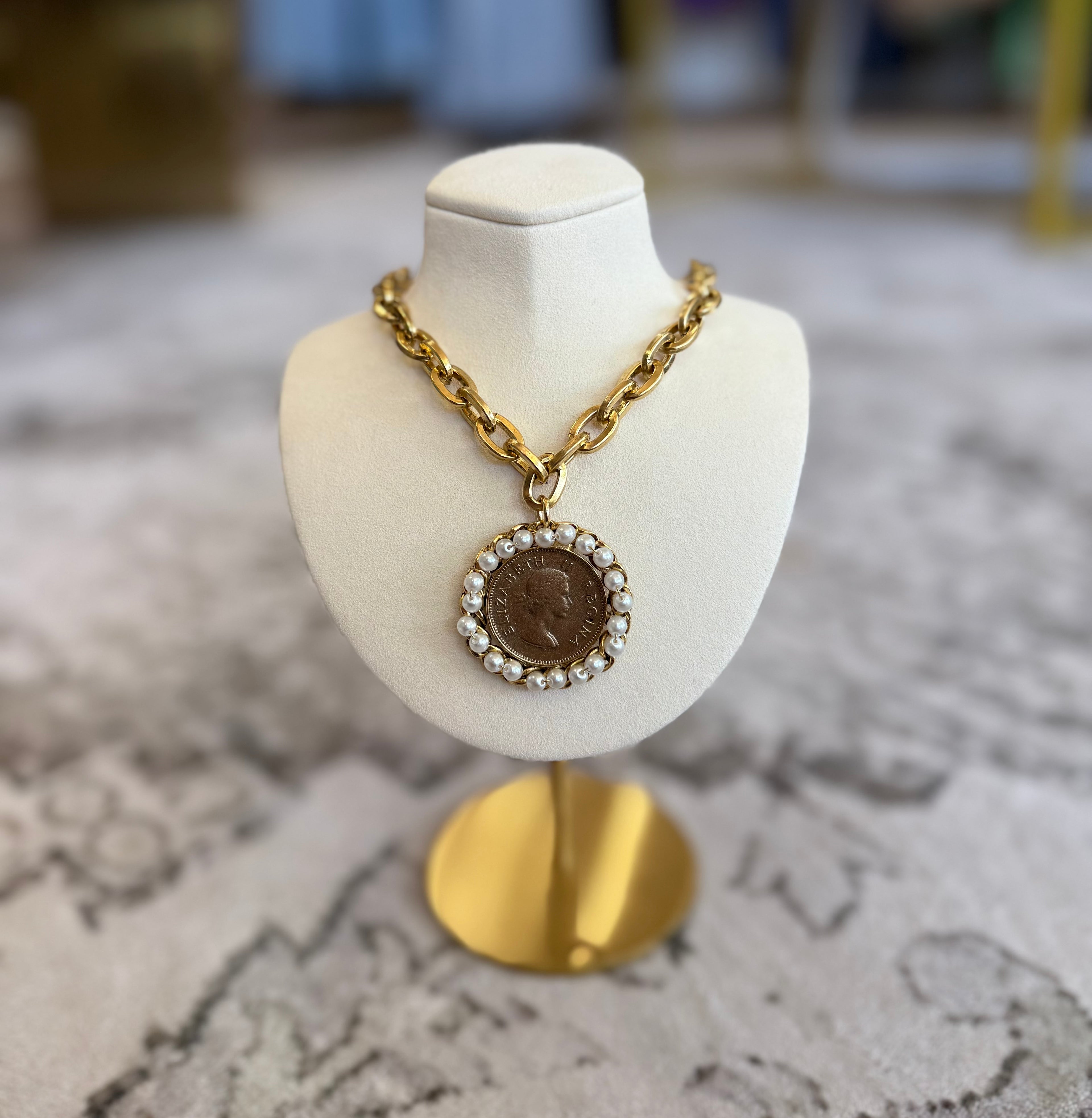 Elizabeth ll Regina Vintage Pearl Coin Necklace