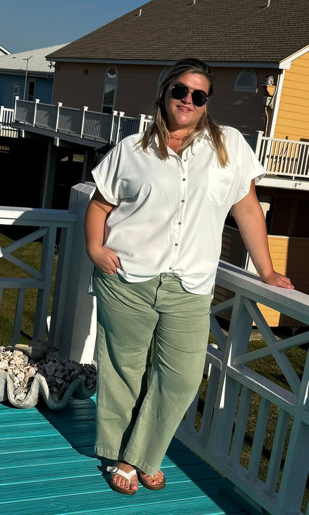 PLUS SIZE | Petal Mid Rise Adjustable Waist Jeans | Risen Jeans